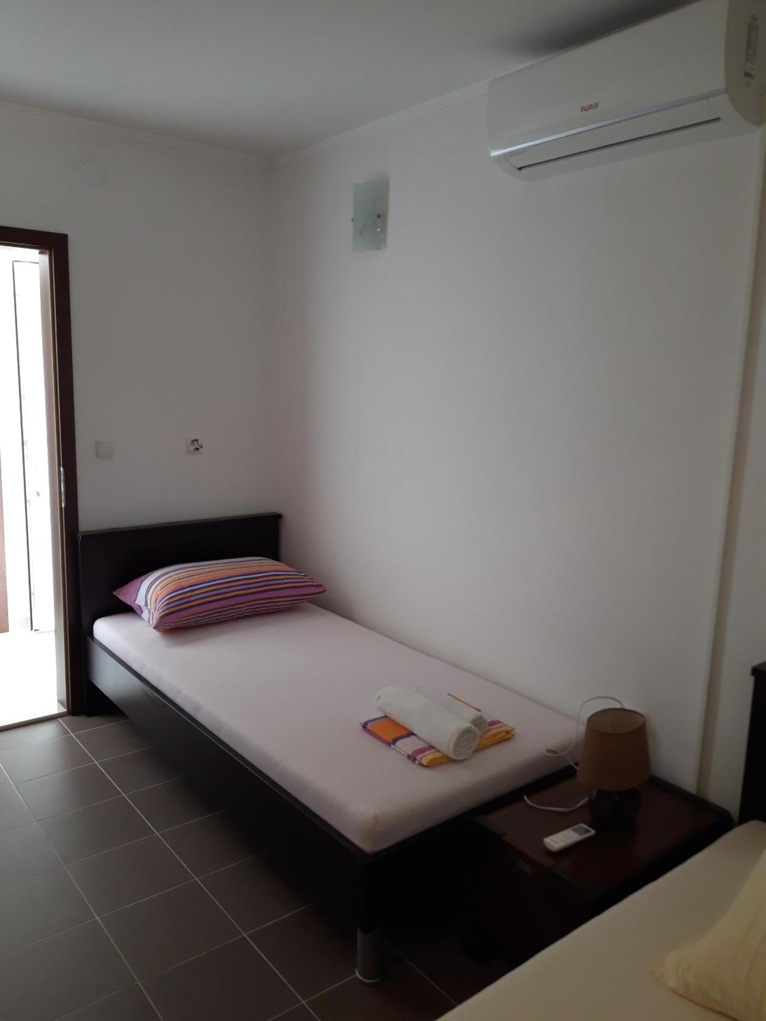 Apartments By The Sea Cove Blaca, Mljet - 4899 Saplunara Rum bild